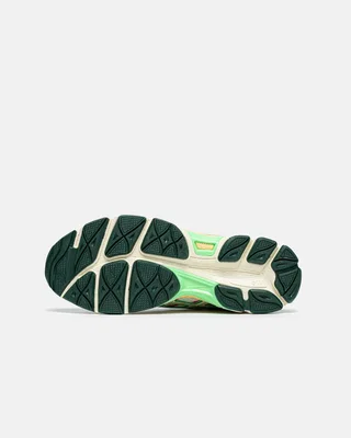 Asics Cumulus 16 Green Pink — головне фото товару