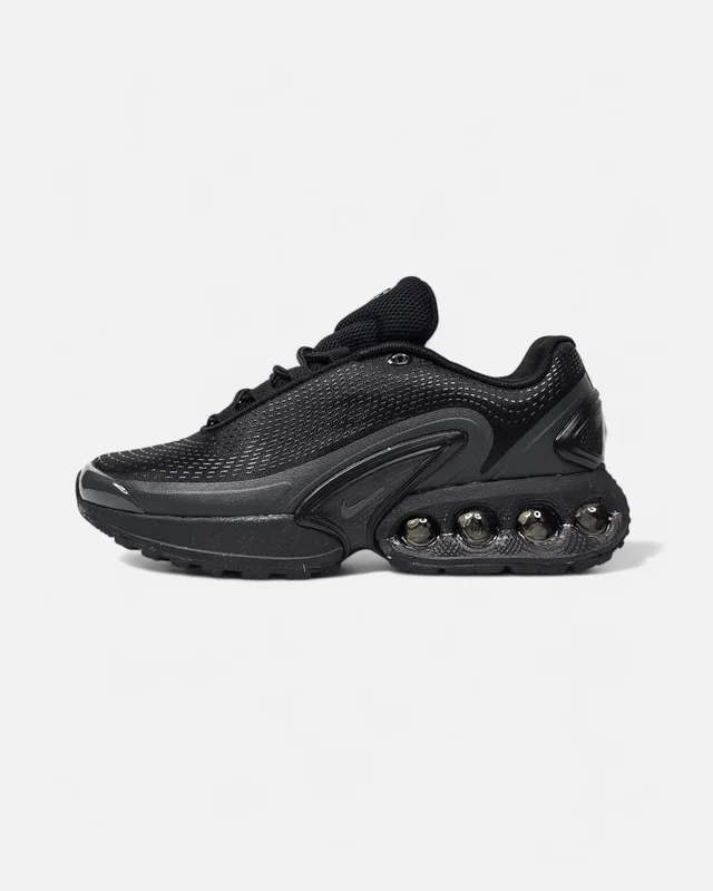 Nike Air Max DN • Black • — головне фото товару