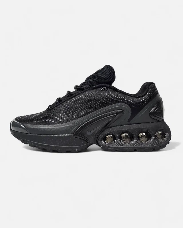 Nike Air Max DN Black — головне фото товару