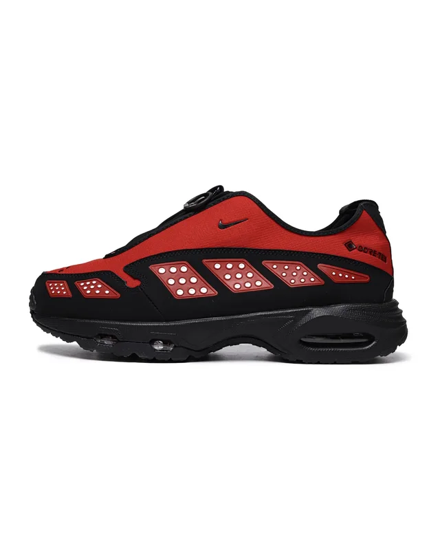 Nike Air Max SNDR Gore Tex 'Hyper Crimson' FZ4238 800 — головне фото товару