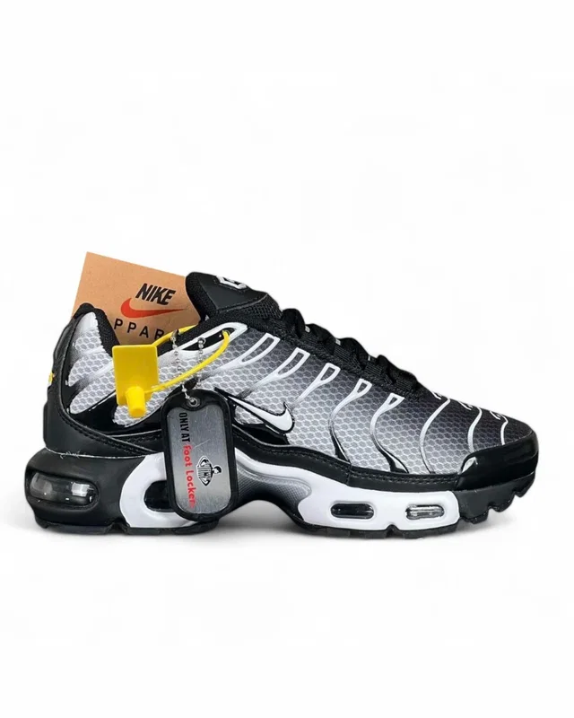 Nike Air Max TN Black White — головне фото товару