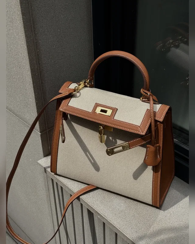 Hermes Hermès Kelly 30 Brown Canvas — головне фото товару