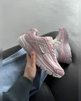 Nike Initiator Pink/White — головне фото товару