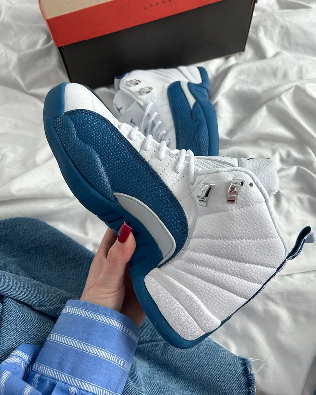 Nike Air Jordan 12 'French Blue' 2025 CT8013-114 — головне фото товару