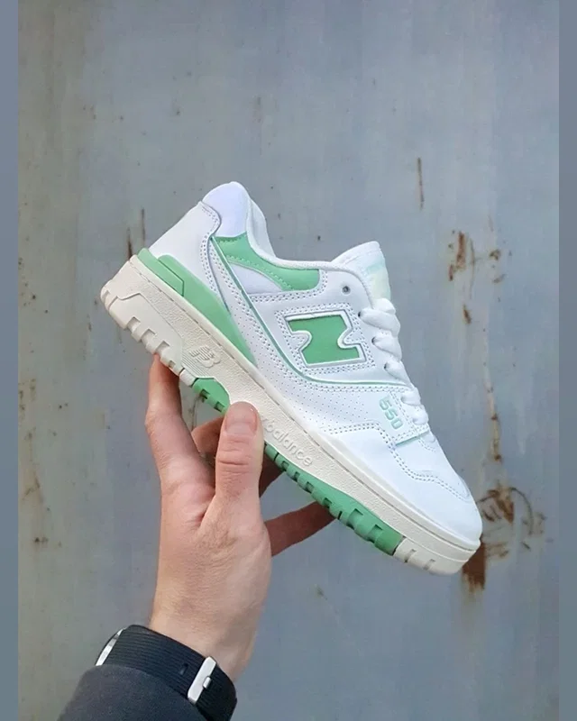 New Balance 550 •White Green• — головне фото товару
