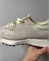 New Balance 327 Beige v2 — головне фото товару