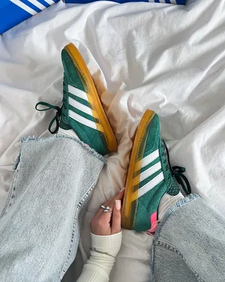 Adidas Wmns Gazelle Indoor 'Collegiate Green Pink' — головне фото товару