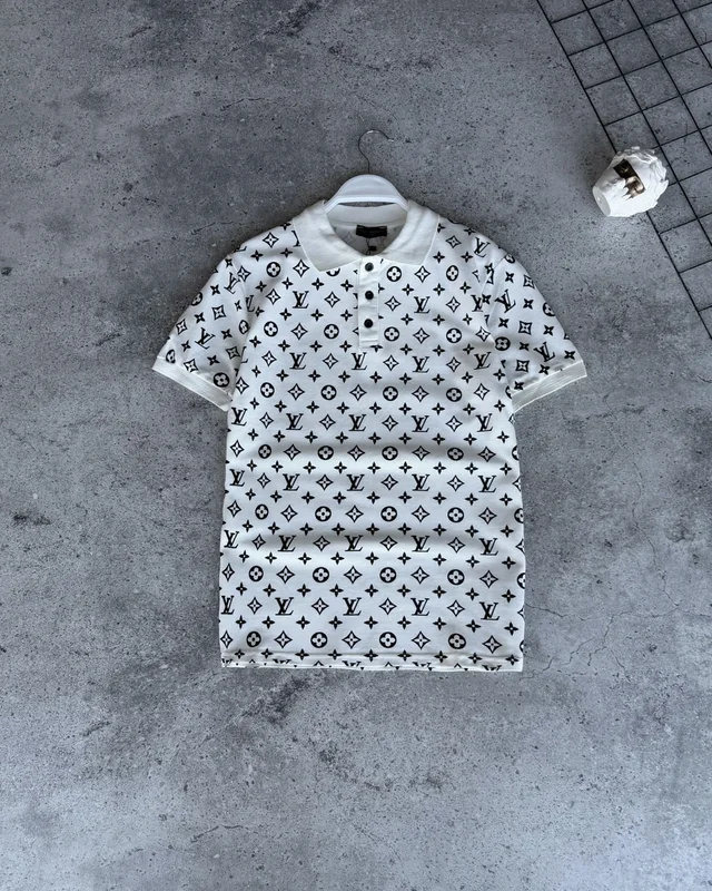 Футболка Louis Vuitton — головне фото товару