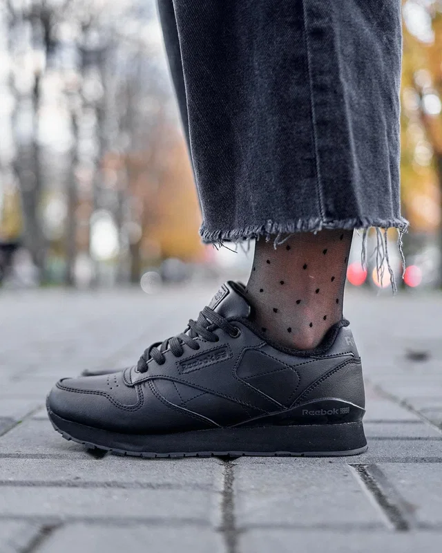 Reebok Classic Black Fleece — головне фото товару