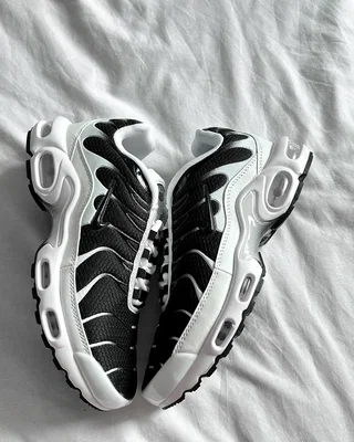 Nike Air Max Plus 'Black White' CT1094-102 — головне фото товару