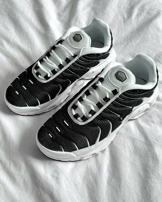 Nike Air Max Plus 'Black White' CT1094-102 — головне фото товару
