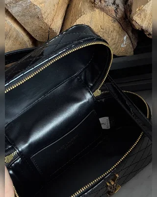 Saint Laurent Gaby Vanity Lacquered Leather Bag Black (Брендована коробка) 18 x 11 x 7 — головне фото товару
