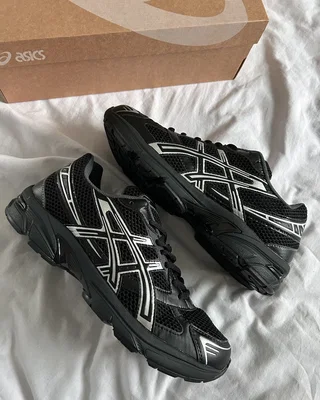 Asics Gel-1130 'Black Pure Silver' 1201A906-001 — головне фото товару