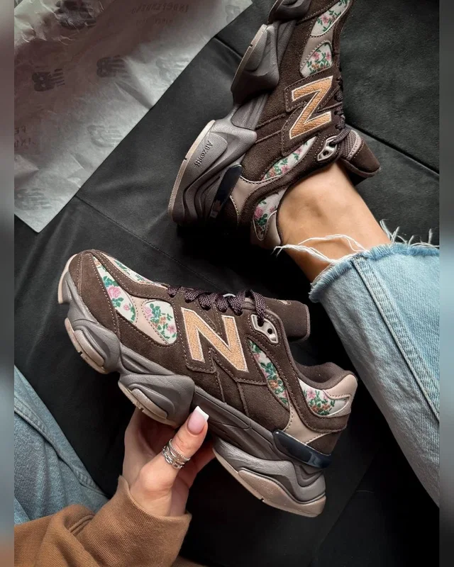 New Balance 9060 Atmos Pink — головне фото товару