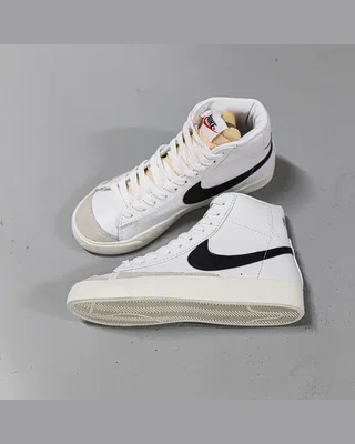 Nike Blazer Mid 77 Vintage White Black — головне фото товару