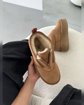 UGG Neumal Platform Zipper Chestnut — головне фото товару