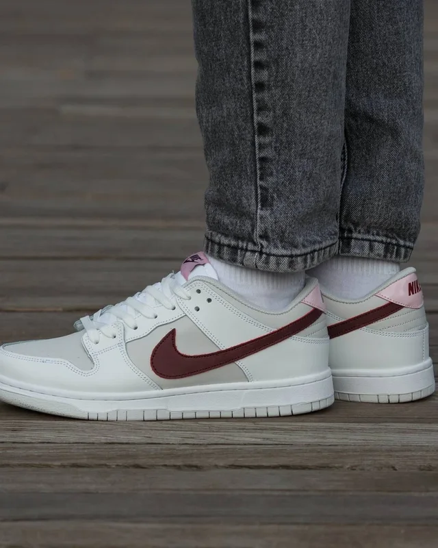 Nike Sb Dunk White red — головне фото товару