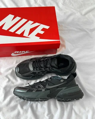 Nike V2K Run 'Black Dark Smoke Grey' HJ4497-001 — головне фото товару