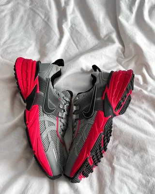 Nike V2K Runtekk "Red Graphite" — головне фото товару