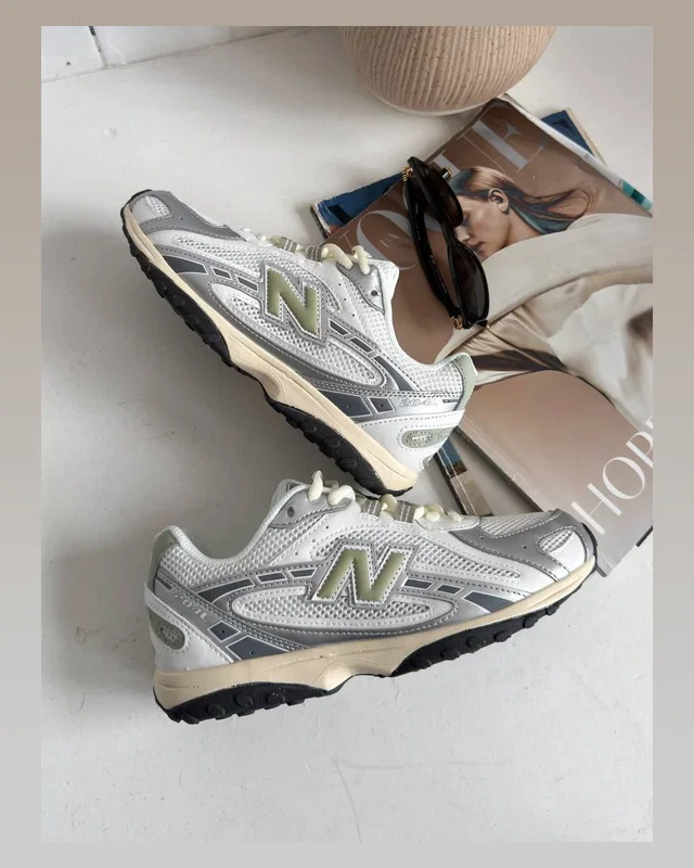 New Balance 204L White Metallic Beige — головне фото товару