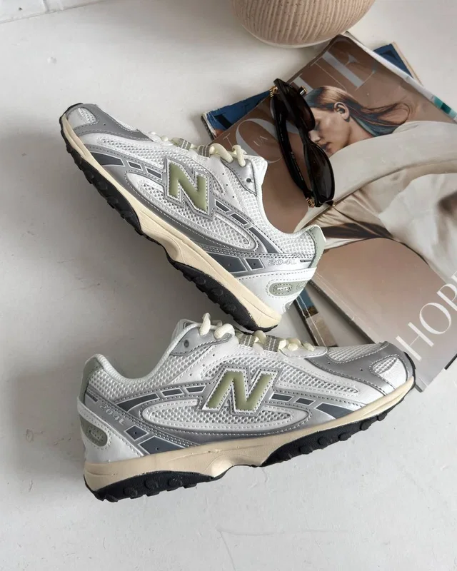 New Balance 204L White/Metallic/Beige — головне фото товару