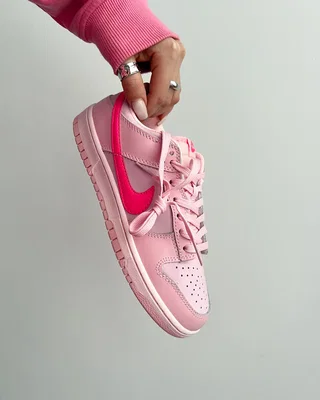 Nike Dunk Low GS Triple Pink — головне фото товару