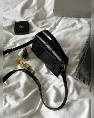 Jacquemus Le Bambino Small Handbag Black Gold 18 х 10 х 5 — головне фото товару