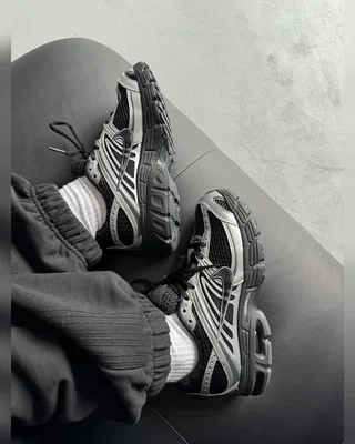 Nike Air Max Moto 2K Black Silver — головне фото товару