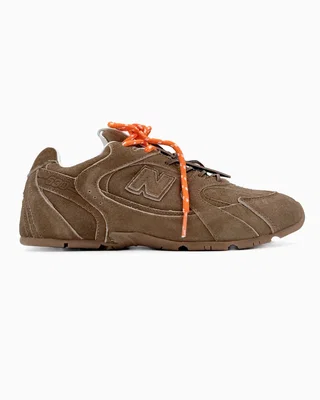 New Balance x MIU MIU Brown — головне фото товару