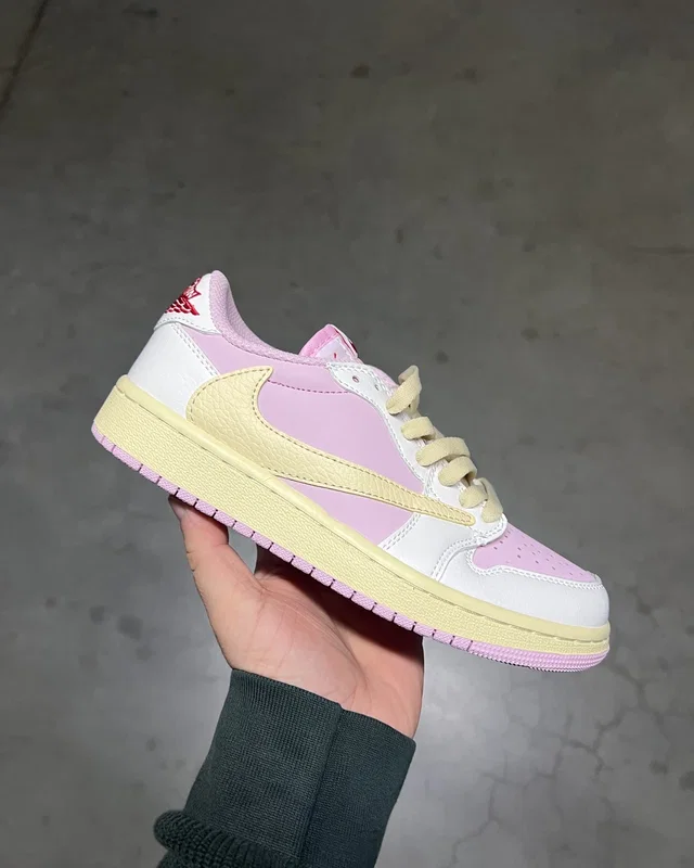 Nike 1 LOW x TRAVIS SCOTT ‘SHY PINK’ — головне фото товару