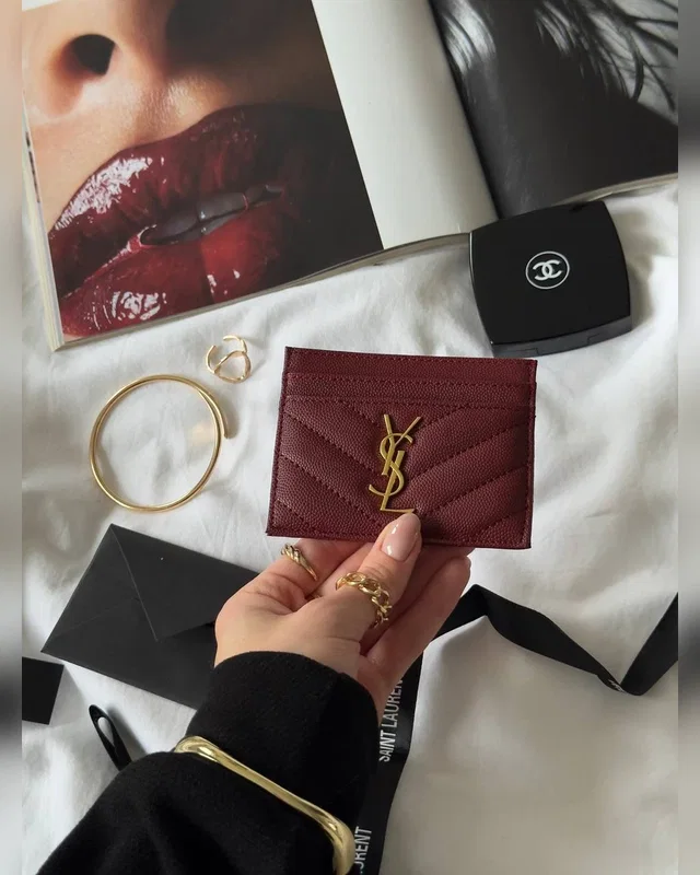 Saint Laurent Cassandre Matelasse Card Case Burgundy Gold 10 x 8 x 0.5 — головне фото товару