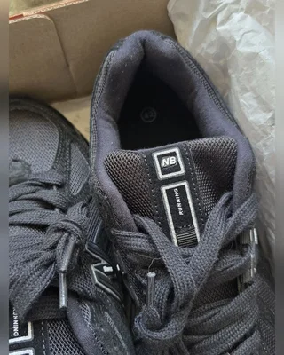 New Balance 1906R • Black • — головне фото товару