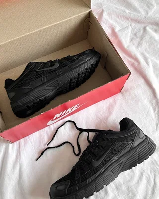 Nike P-6000 Premium 'Triple Black' Nike FQ8732 010 — головне фото товару