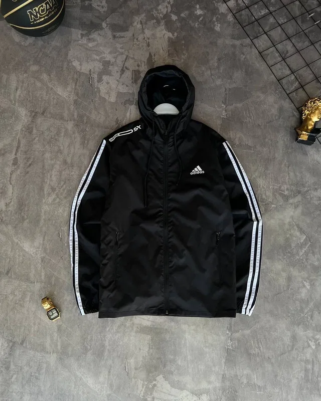 Куртка Adidas — головне фото товару