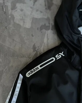 Куртка Adidas — головне фото товару
