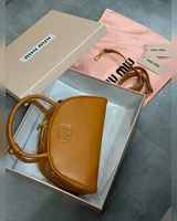 Miu Miu Leather Top Handle Bag Brown [Ориг Коробка] — головне фото товару
