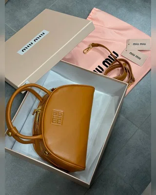Miu Miu Leather Top Handle Bag Brown [Ориг Коробка] 26 х 15 х 12 — головне фото товару