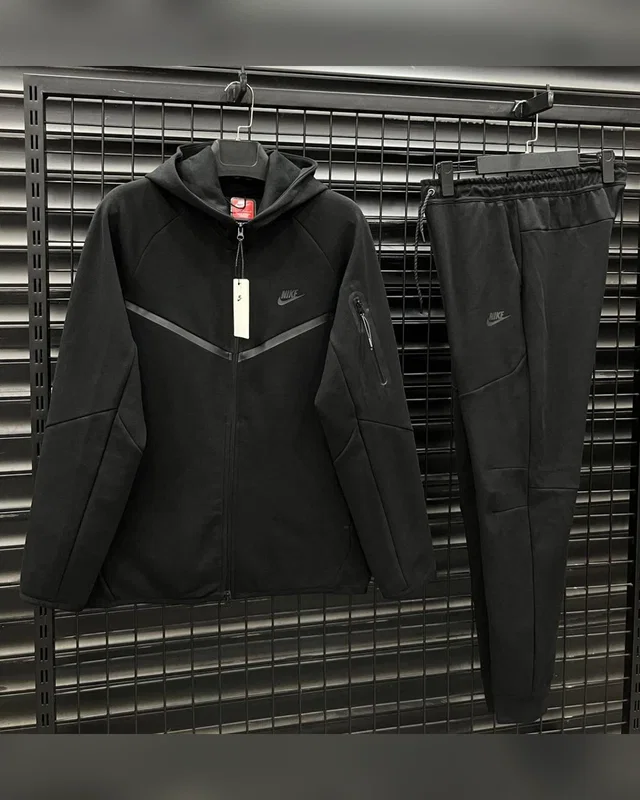 Nike Tech Fleece Black — головне фото товару