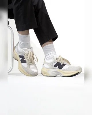 New Balance Warped Runner Beige White — головне фото товару