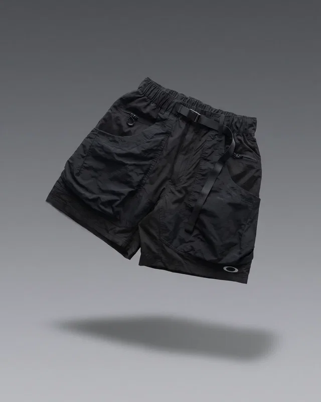 Oakley Tech Cargo Shorts Black — головне фото товару