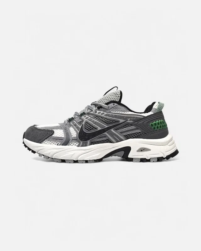 Nike V2K Run • Light Grey Black Green • — головне фото товару