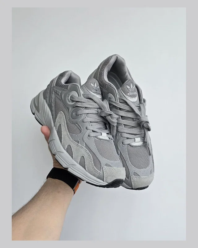Adidas Astir • Grey • — головне фото товару