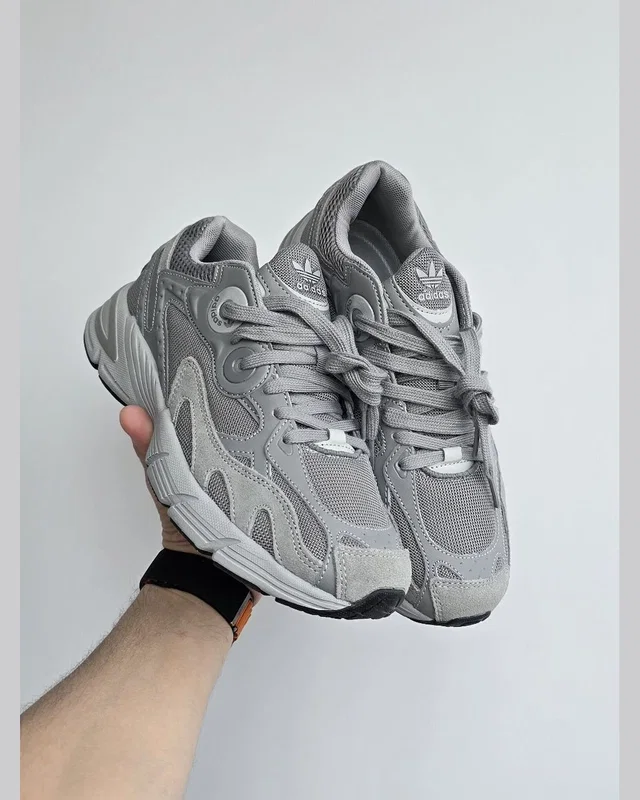 Adidas Astir • Grey • — головне фото товару