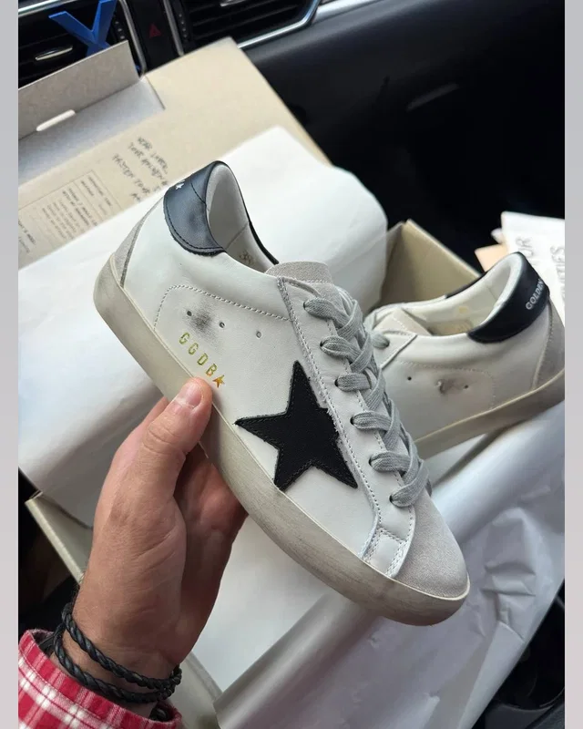 Golden Goose White Black Star — головне фото товару