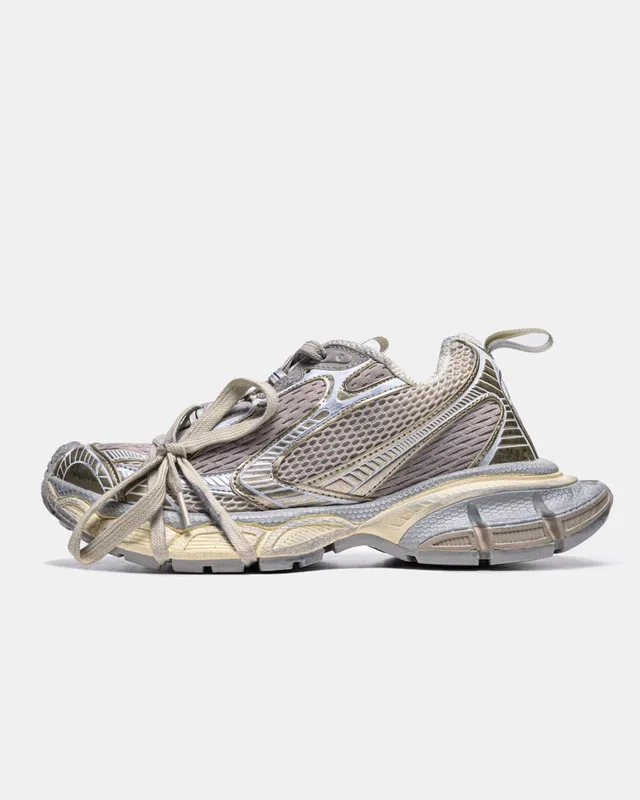 Balenciaga Wmns 3XL Sneaker 'Worn-Out Light Beige' — головне фото товару