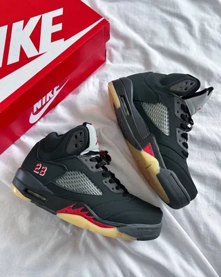 Nike Air Jordan 5 Retro Off Noir Gore-Tex — головне фото товару