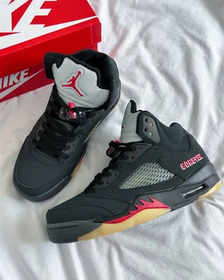 Nike Air Jordan 5 Retro Off Noir Gore-Tex — головне фото товару