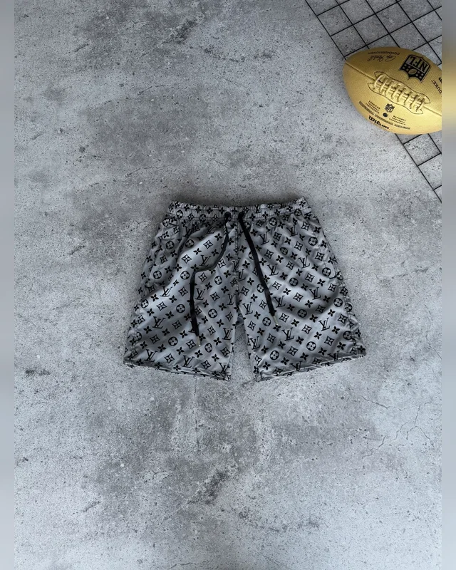 Шорти Louis Vuitton — головне фото товару