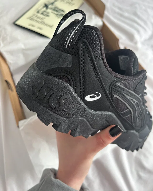 Asics Gel-Pickax black — головне фото товару
