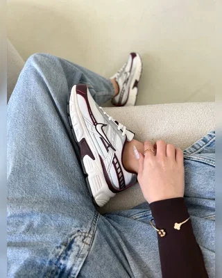 Nike INITIATOR white red burgundy — головне фото товару